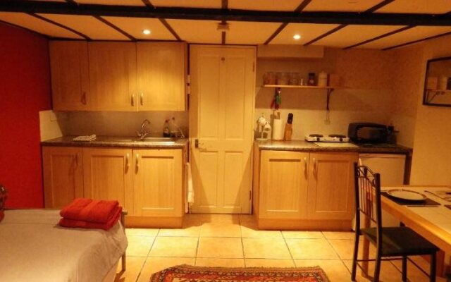 Ryvington B&B Plus