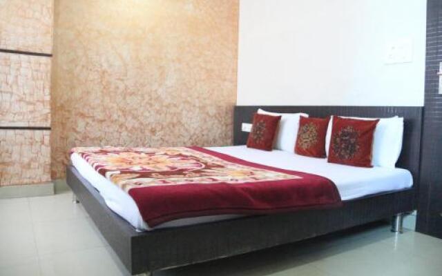 Hotel A Firoza by OYO Rooms