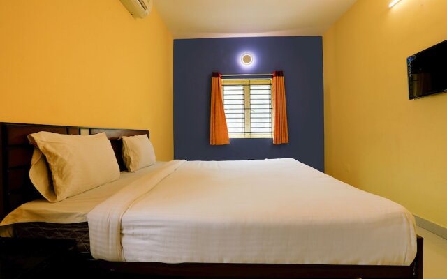 FabHotel Green Tree Residency