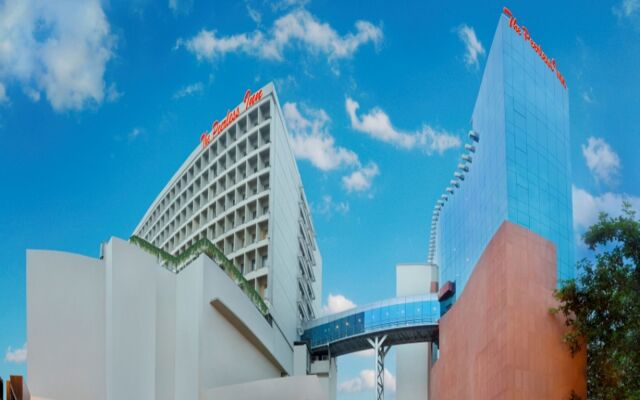 Peerless Hotel Kolkata