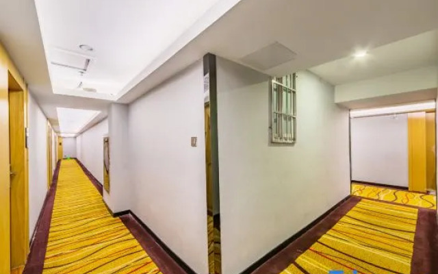 Hill Hotel (Guangzhou Yongqingfang Changshou Road Subway Station)