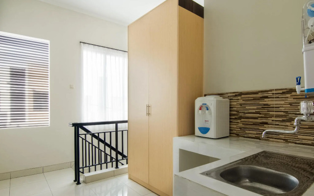 Columbus Residence J1 by OYO Rooms