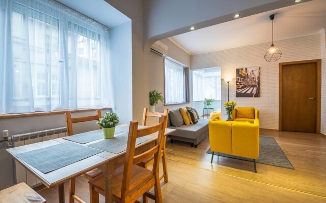 FM Luxury 2-BDR Apartment - 5th Avenue