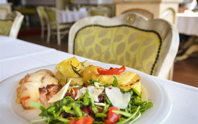 Mercure Medias Binderbubi Hotel And Spa