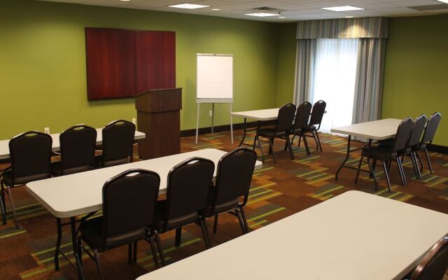 Holiday Inn Express Hotel & Suites RIPLEY, an IHG Hotel