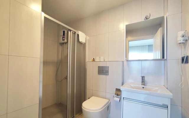 As Janelas Verdes Inn, a Lisbon Heritage Collection