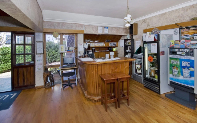 Lungile Backpackers Lodge