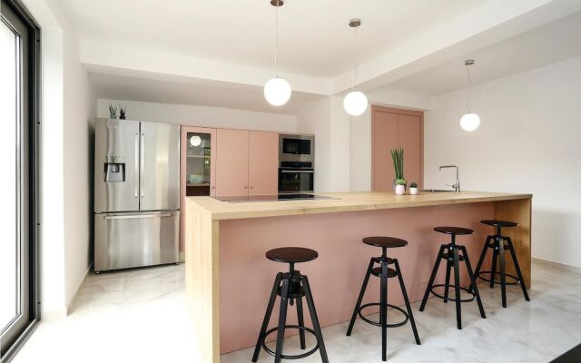 Amazing Home in Zaboric With 7 Bedrooms, Wifi and Outdoor Swimming Pool
