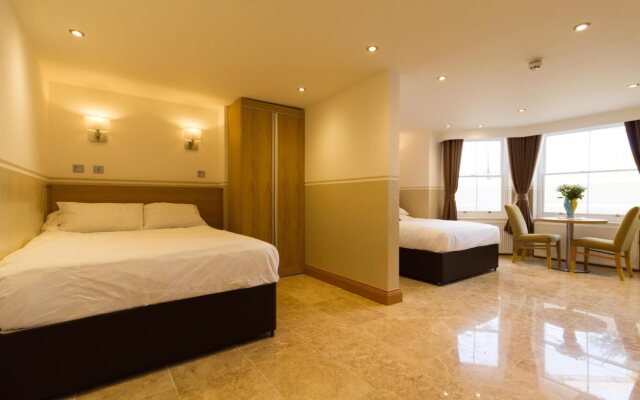 Congress Hotel