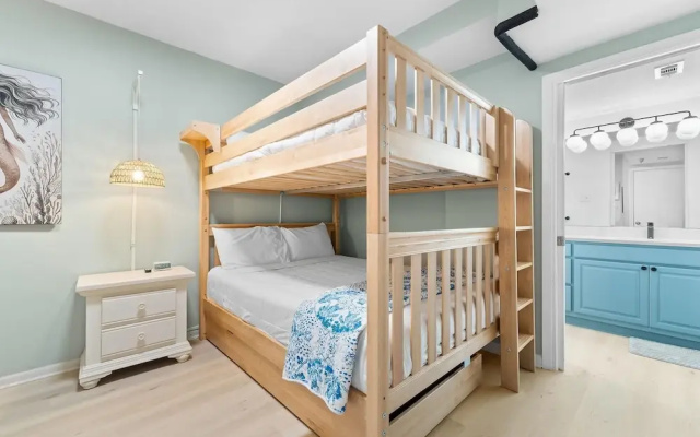 Romar Place 806