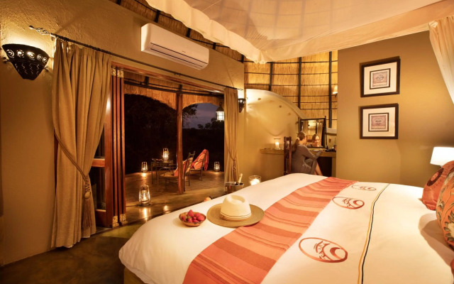 Hoyo Hoyo Safari Lodge