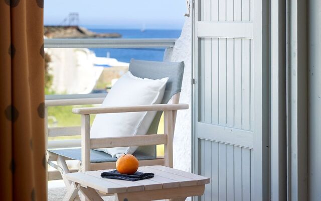 Kythnos Bay Hotel