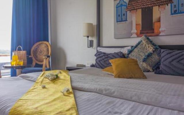 Luxury 3Bhk Private Pool Penthouse