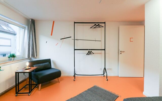 Hostel Room Downtown New Clean Cool