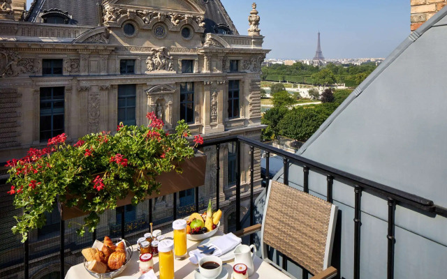 Hotel Regina Louvre