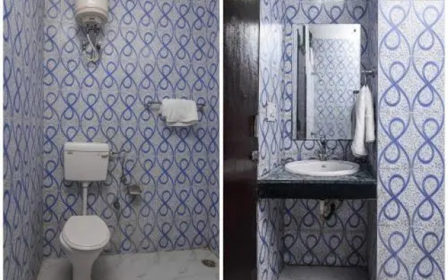 Capital O 16676 Noida City Center