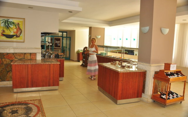 Cinar Garden Apart Hotel