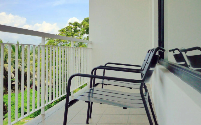 LuxeView Hotel