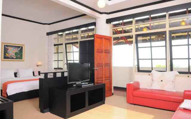 Nuwis Hotel & Convention