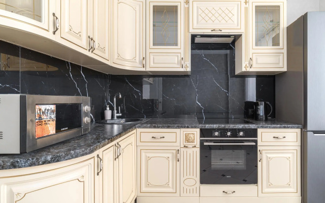 ТутЖивут на улице Героев-Разведчиков 11/5