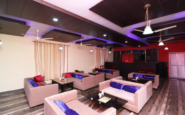 Funky Town By OYO Rooms
