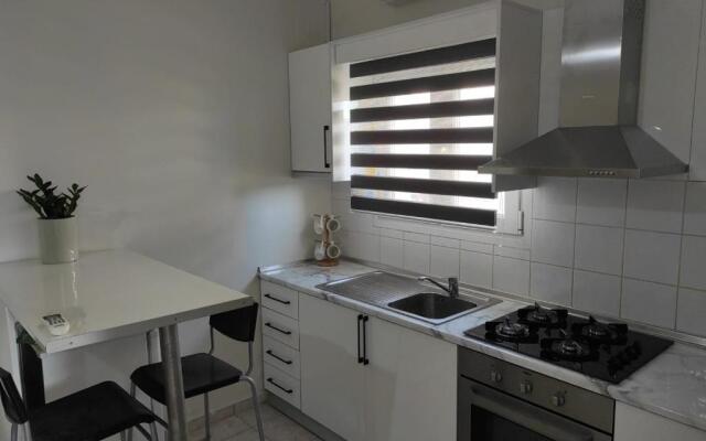 ina's apartment