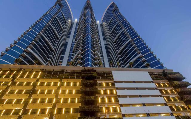 Novotel Dubai Al Barsha Hotel