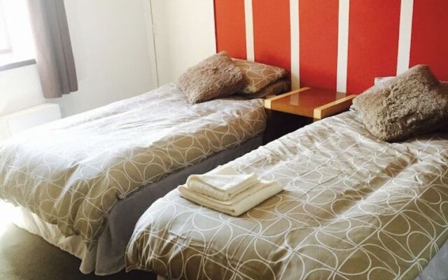 blacksands B&B an Bar