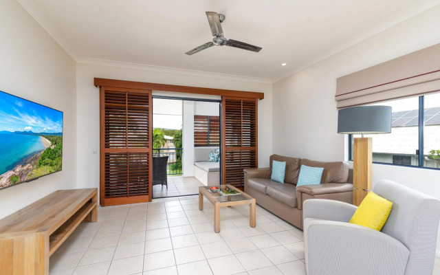 Meridian Port Douglas - Adults only
