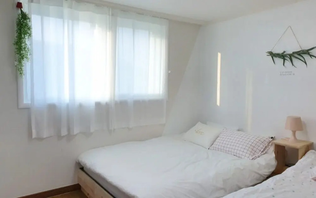 Tongyeong Slobbie Guest House