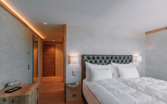 Caschu Alp Boutique Design Hotel Stoos