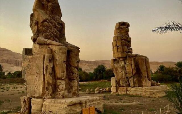 Mina Residence in Thebes