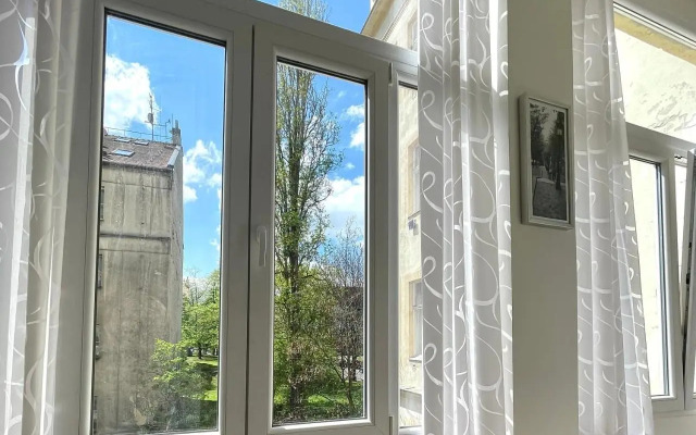 Gallys Apartments