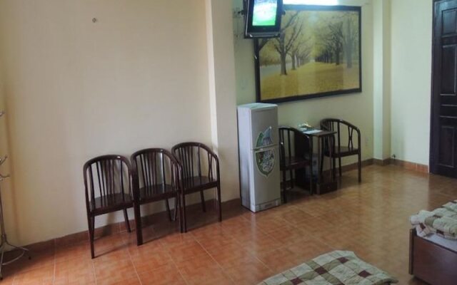 Thinh Van Hotel