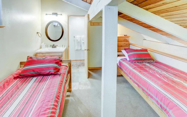 Sunshine Village 130 - One Bedroom Condo