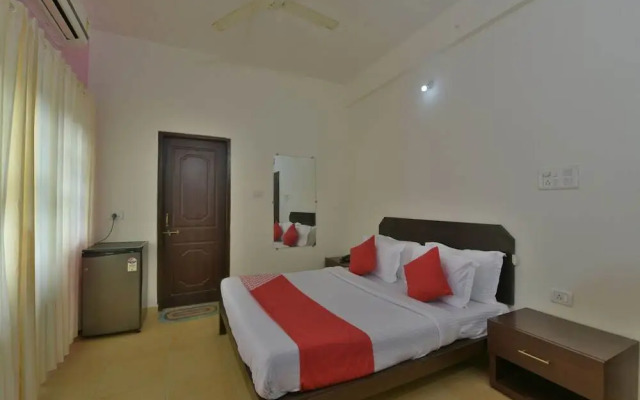 Om Guest House by OYO Rooms