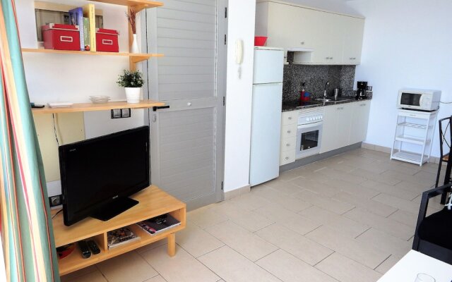 Apartment Poris with Sea View and Pool