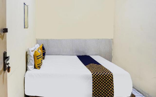 Spot On 91774 Kost Nusantara Sidoarjo