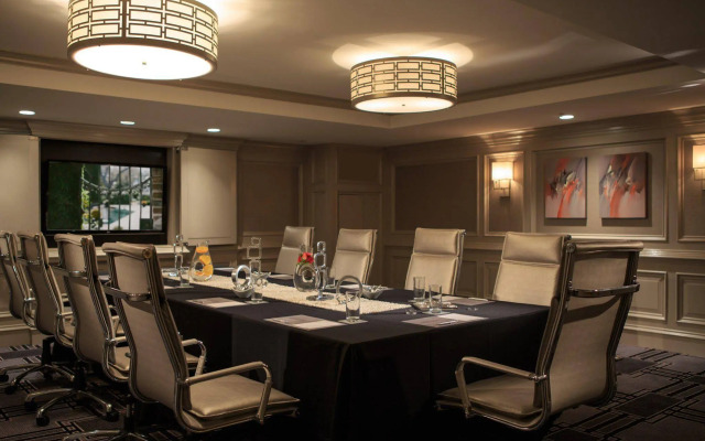 The Lindy Renaissance Charleston Hotel