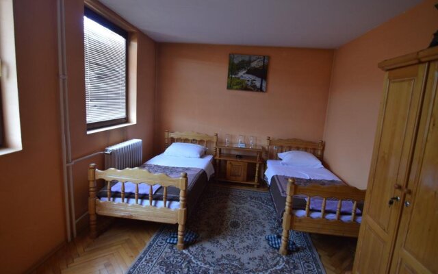 Hotel 24 Jul