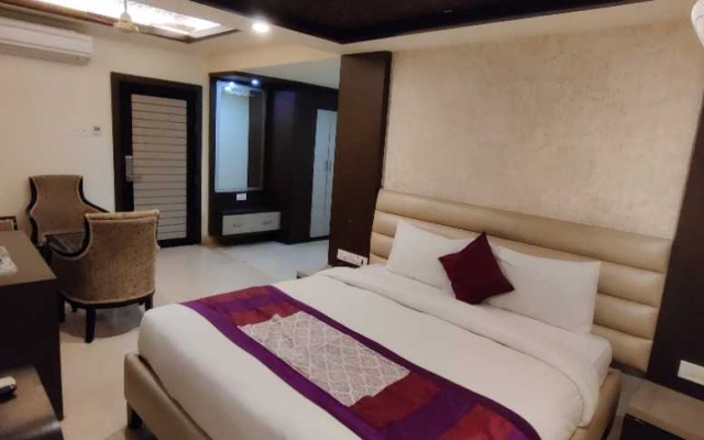J S Residency Varanasi – Guest Rooms – Varanasi