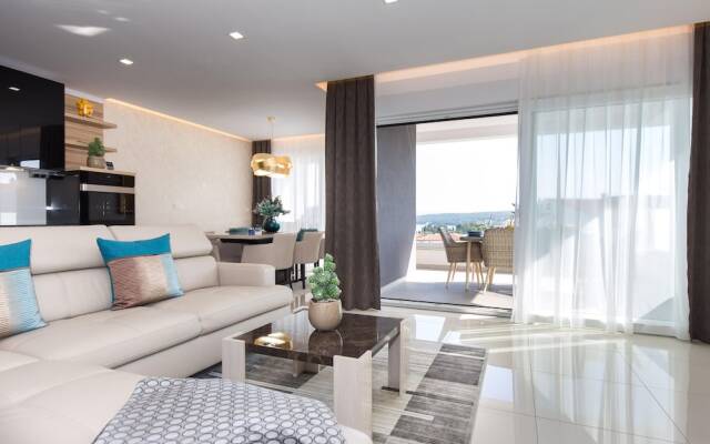 Apartments Amarru