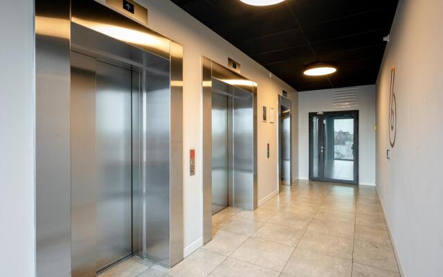 Апартаменты LUX на Набережной Макарова