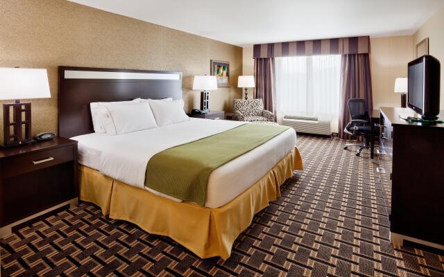 Holiday Inn Express Hotel & Suites Limerick - Pottstown, an IHG Hotel