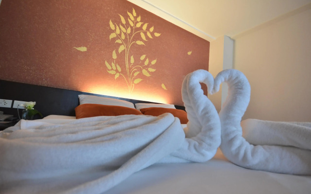 The Heritage Sathorn Suite Hotel