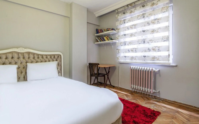 Wonderful Apartment Close to Malls in Sisli