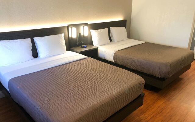 Studio 6 Sacramento, CA - Natomas & SMF Airport