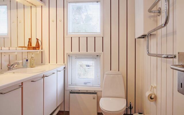 8 Person Holiday Home in Tisvildeleje