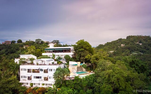 Gaia Hotel And Reserve 
