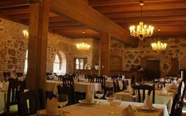 Klasztor Cedynia Hotel